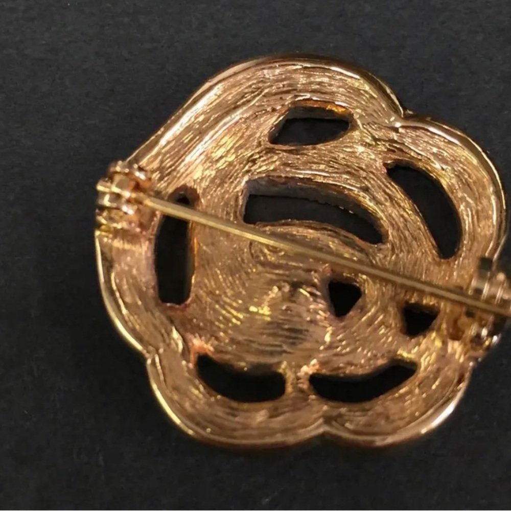 CHRISTIAN DIOR GOLD PLATED BROOCH PIN AUTHENTIC NEW WITH RHINESTONES!  FLOWER! - Picture 5 of 6